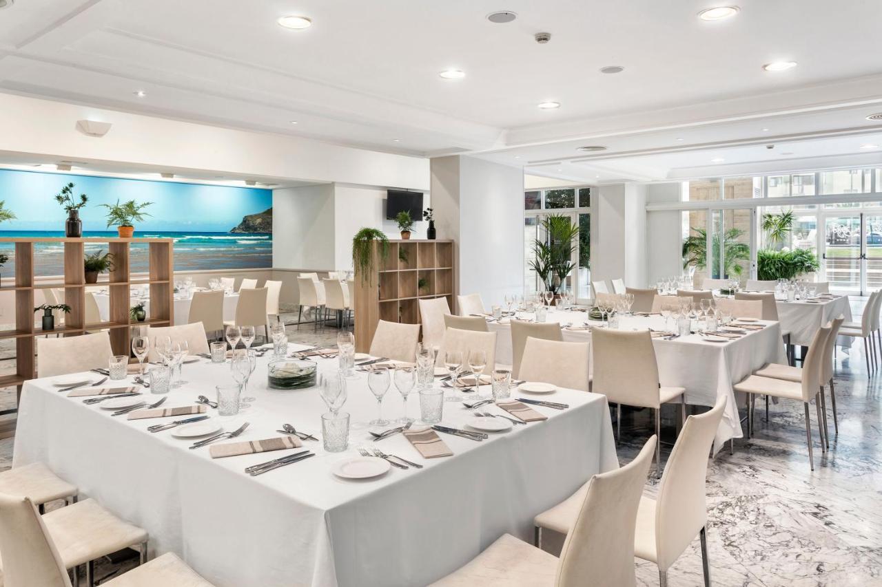 Melia Maria Pita Hotel A Coruña Exterior foto