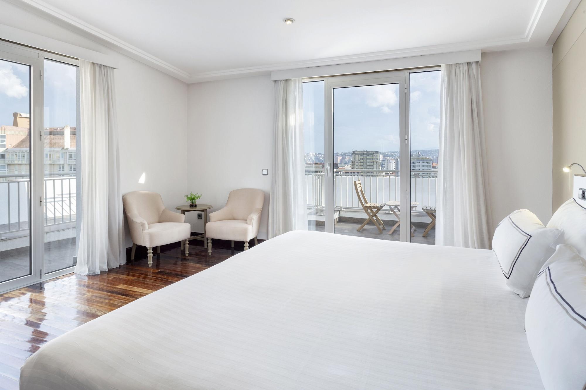 Melia Maria Pita Hotel A Coruña Exterior foto