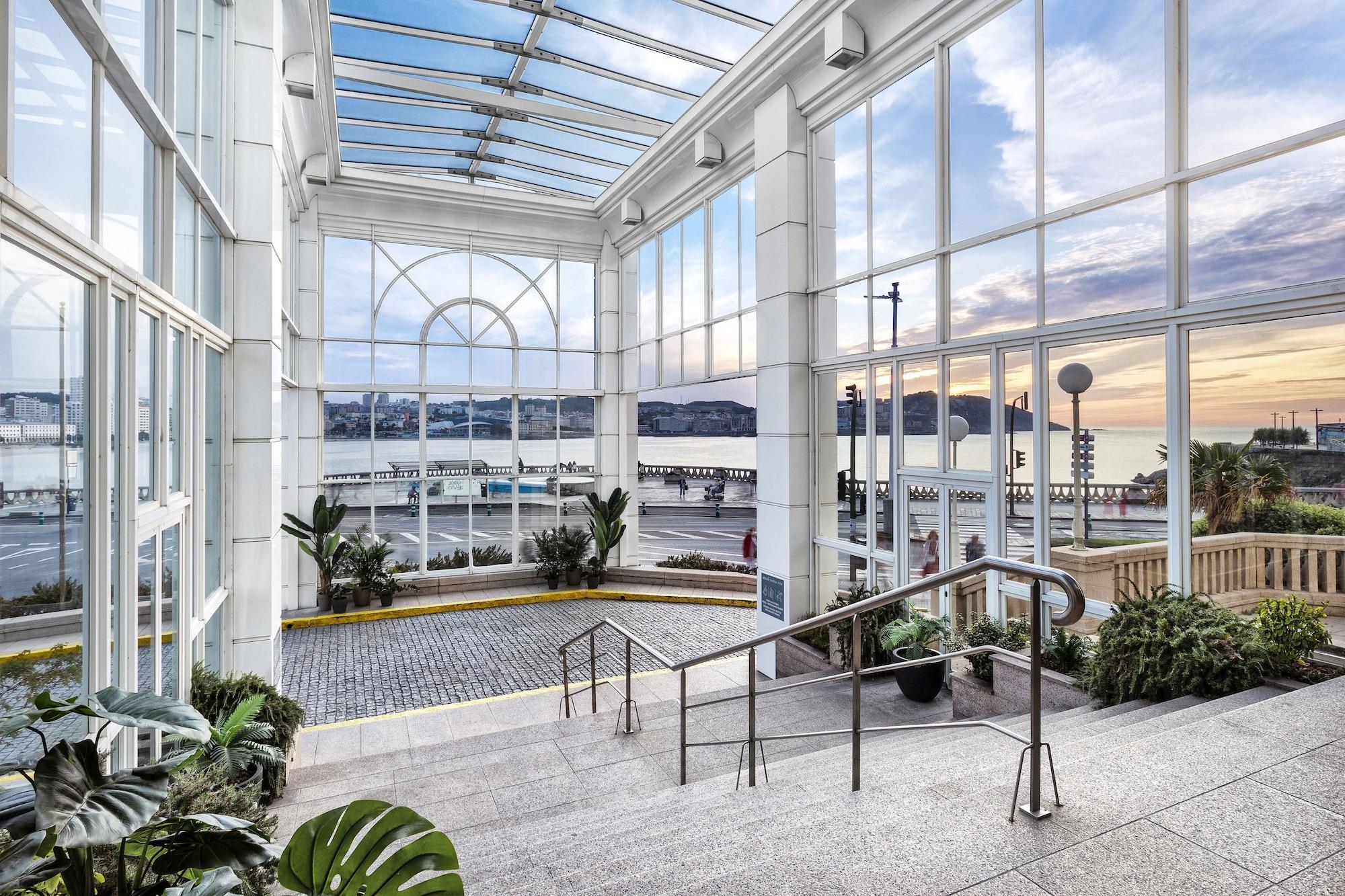 Melia Maria Pita Hotel A Coruña Exterior foto